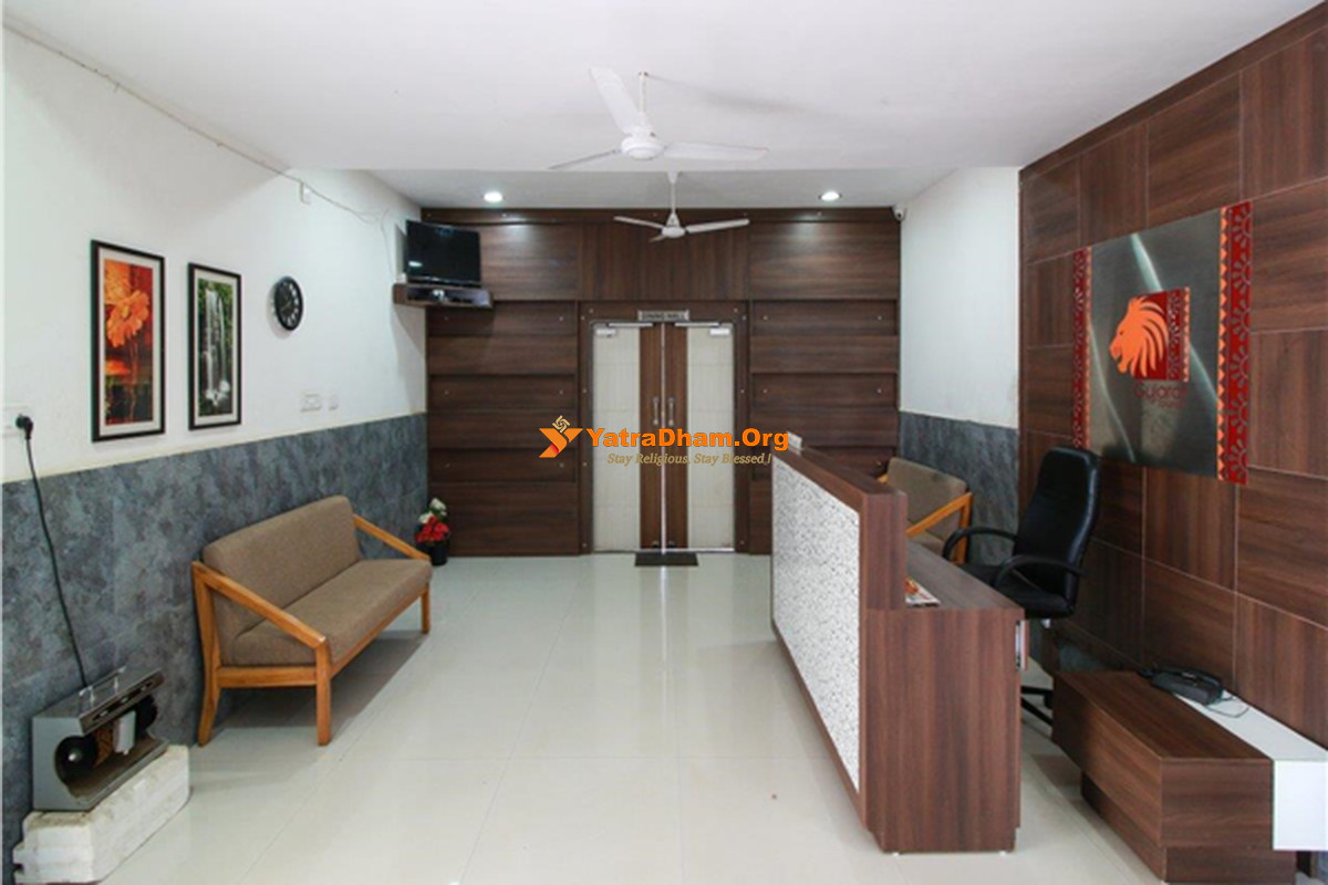 Toran Ambika Saputara