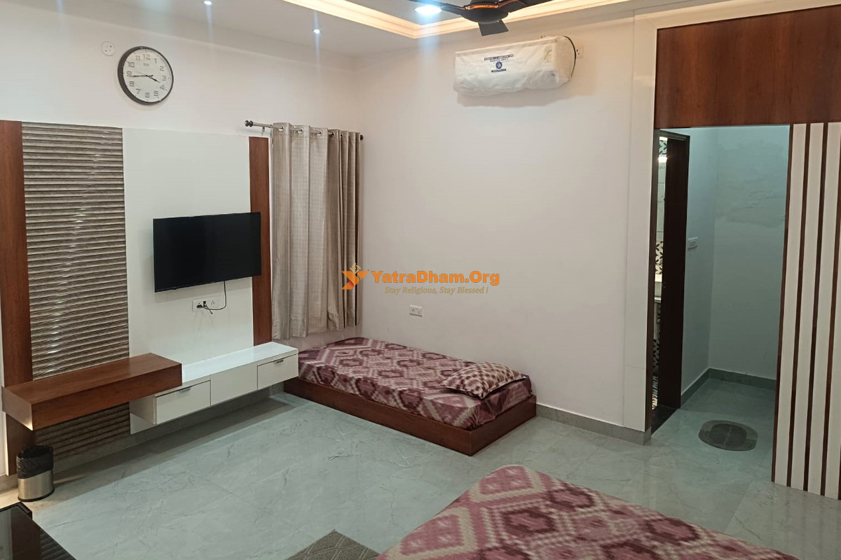 Salasar Shree 1008 Baba Mohan Das Ashram 3 Bed Room View