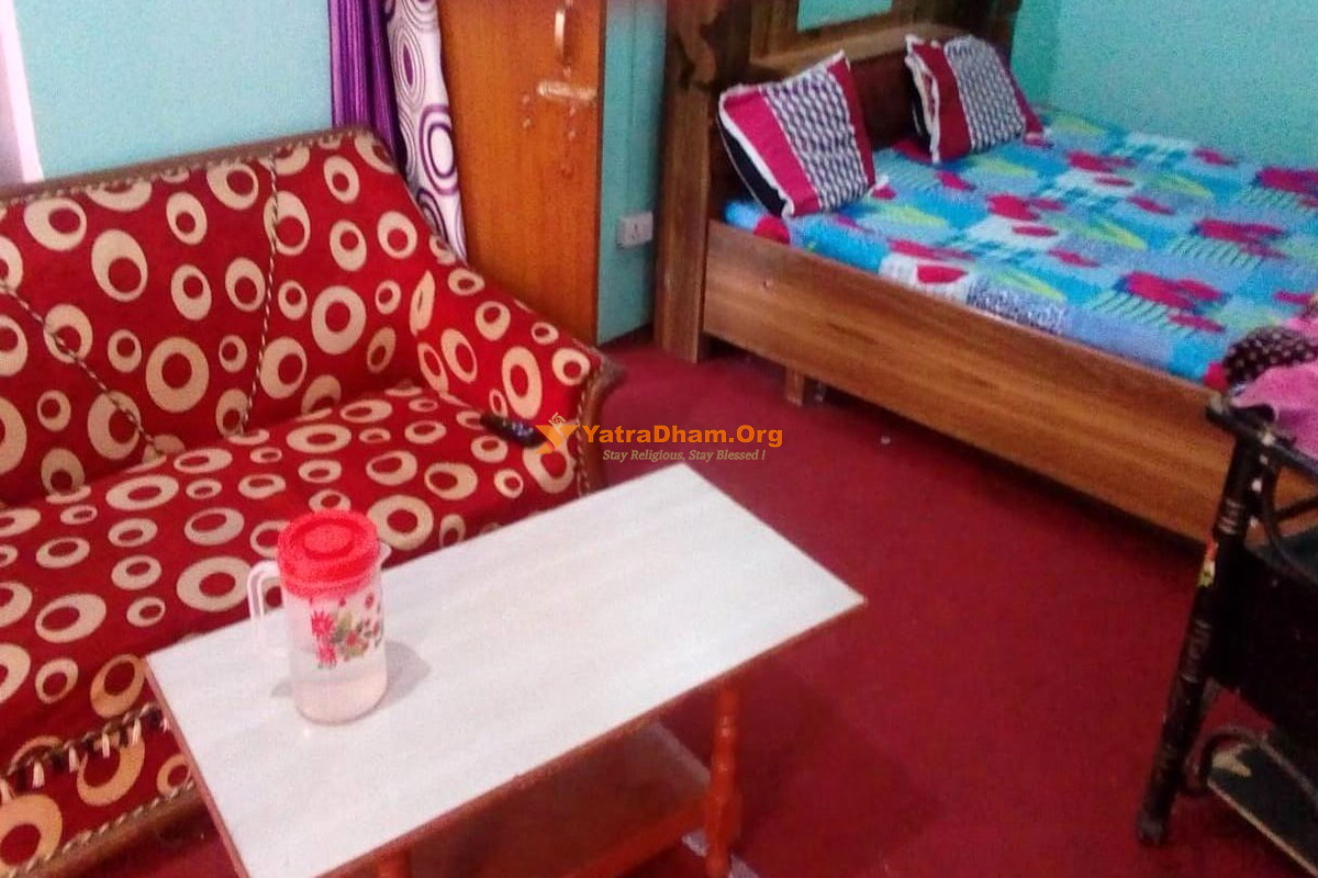 Ishwari Narayani Yatri Nivas Joshimath 2 Bed Room View