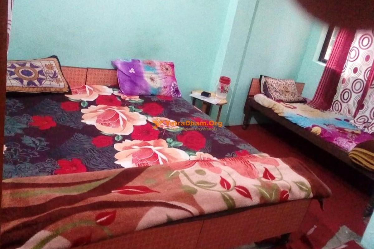 Ishwari Narayani Yatri Nivas Joshimath 3 Bed Room View