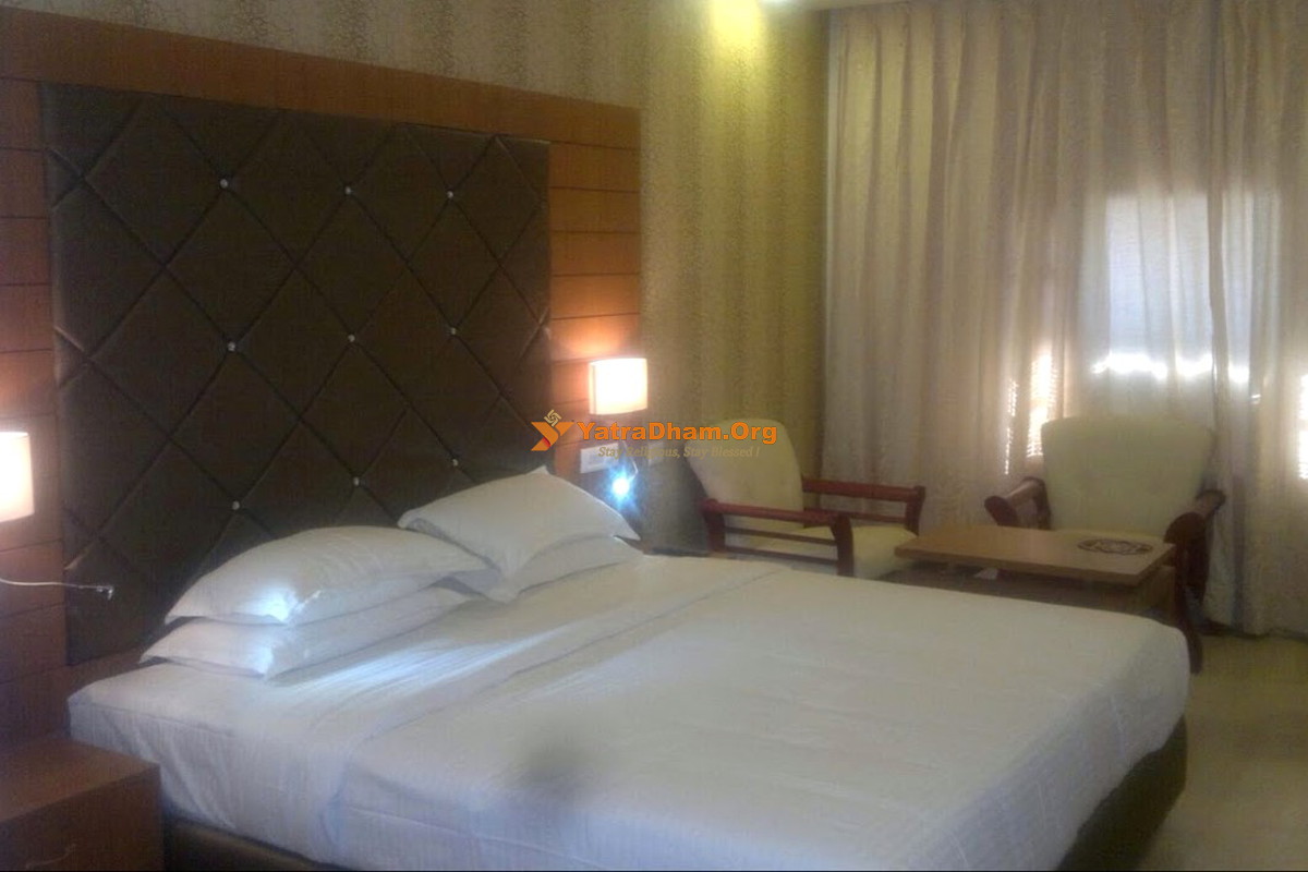 Falna Khalsa Palace Hotel 2 Bed Room View