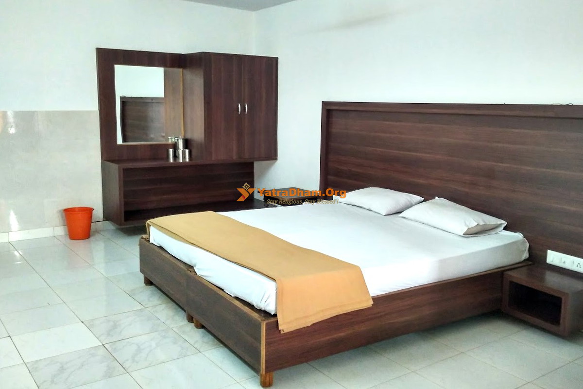 Murudeshwar Kamath Yatri Nivas 2 Bed Room View