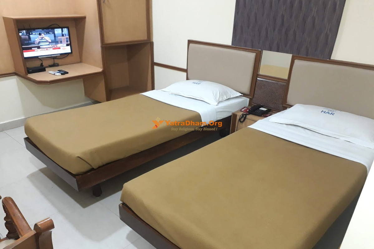 Tirunelveli Hotel Aryaas Residence 2 Bed Room View