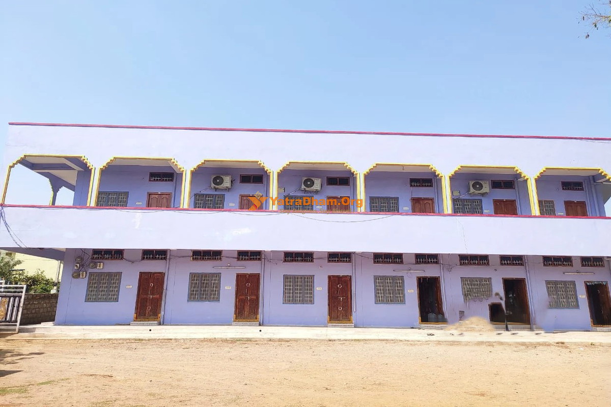 Sathish Lodging Kaleshwaram Building