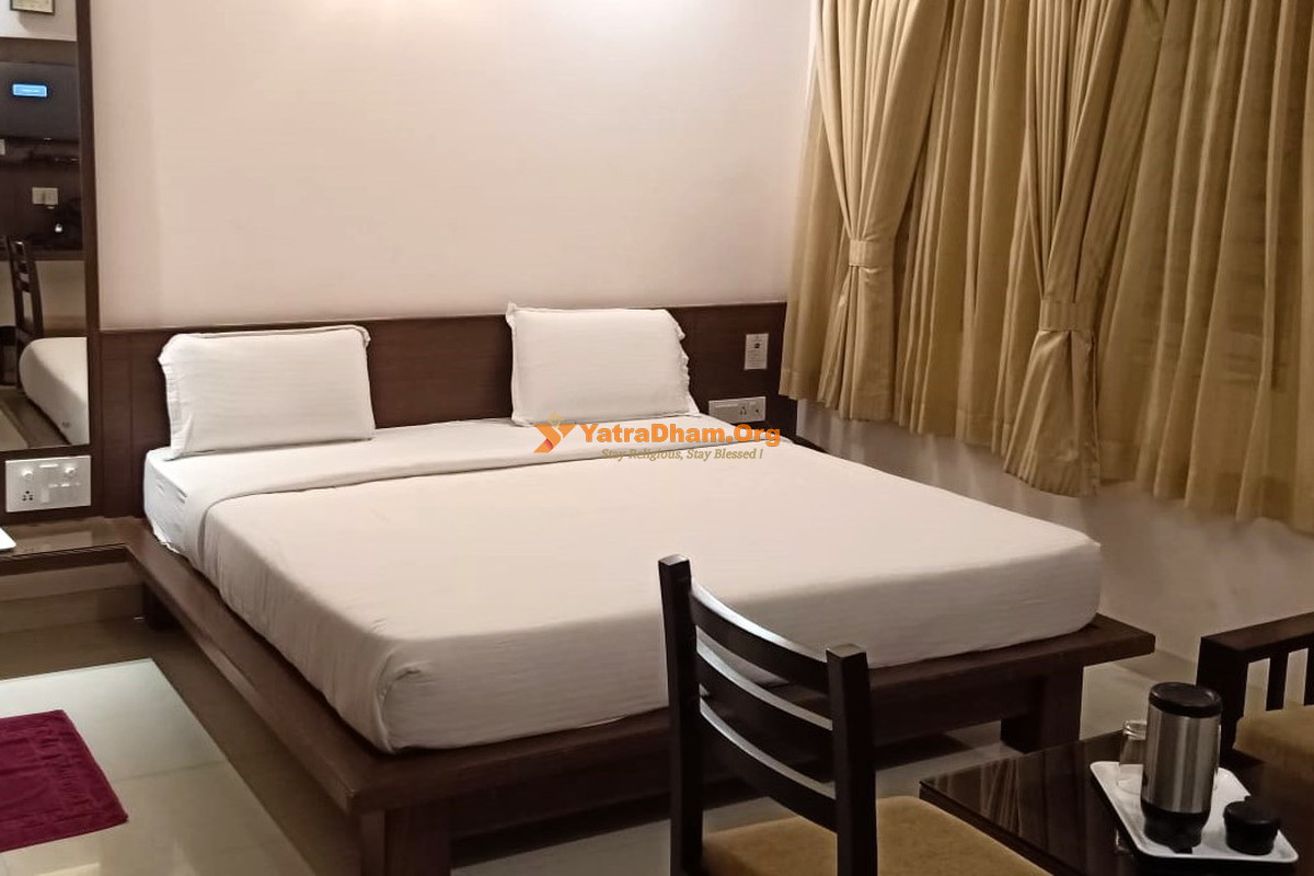 Hotel Adithya Nest Subramanya 2 Bed Room