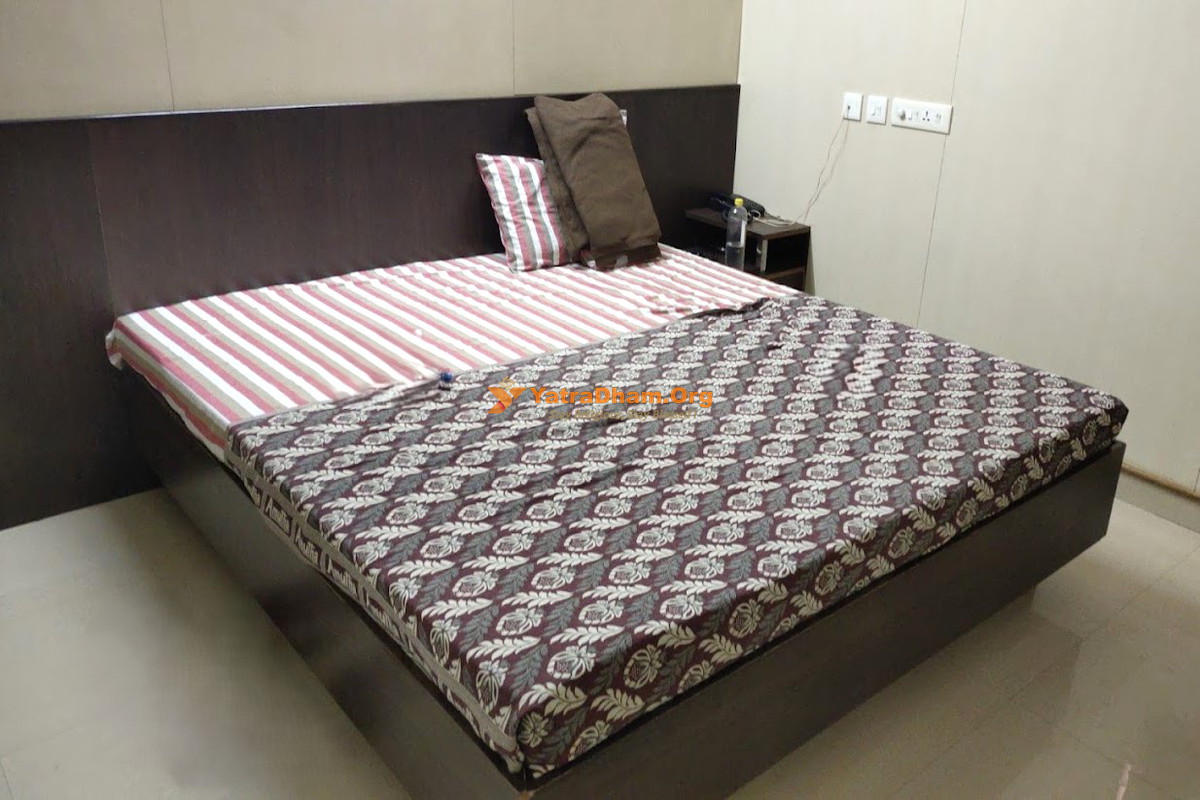 Erode PRM Aruna Lodge 2 Bed Room View