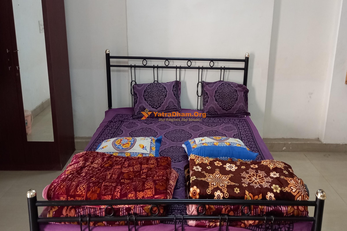 Agra Dadawadi Shri Vardhaman Mahavir Swami Bhavan 2 Bed Room View