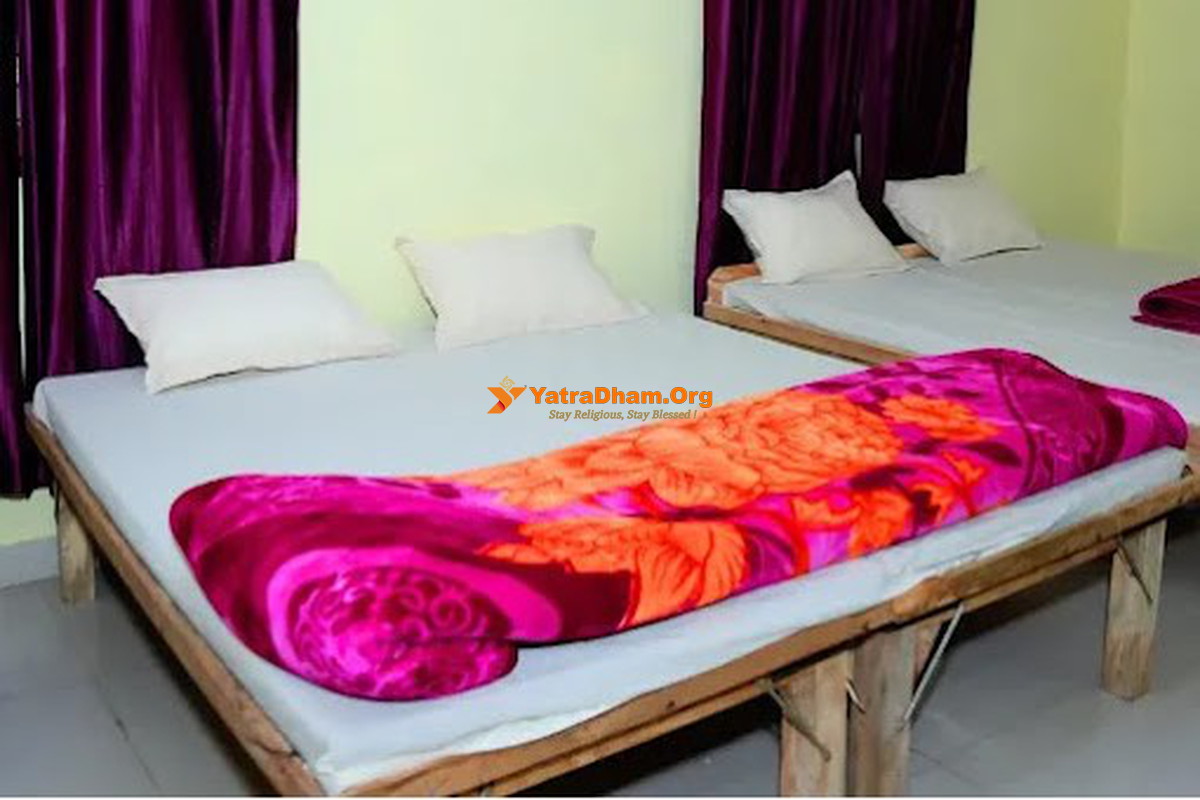 Govardhan Seth Lala Ram Seva Sadan 4 Bed Room view