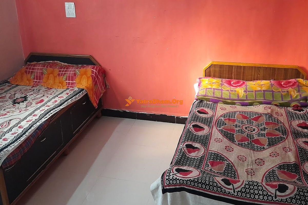 Shri Siddhivinayak Bhakt Niwas Siddhatek 2 Bed Room