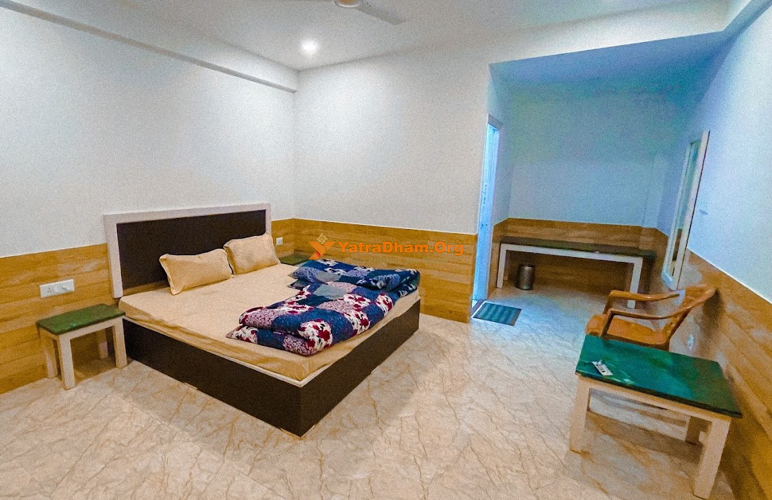 Gurudwara Shri Guru Singh Sabha Mussoorie Room