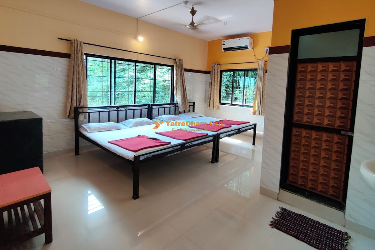 Krupa Residency Ganpatipule 4 Bed Room