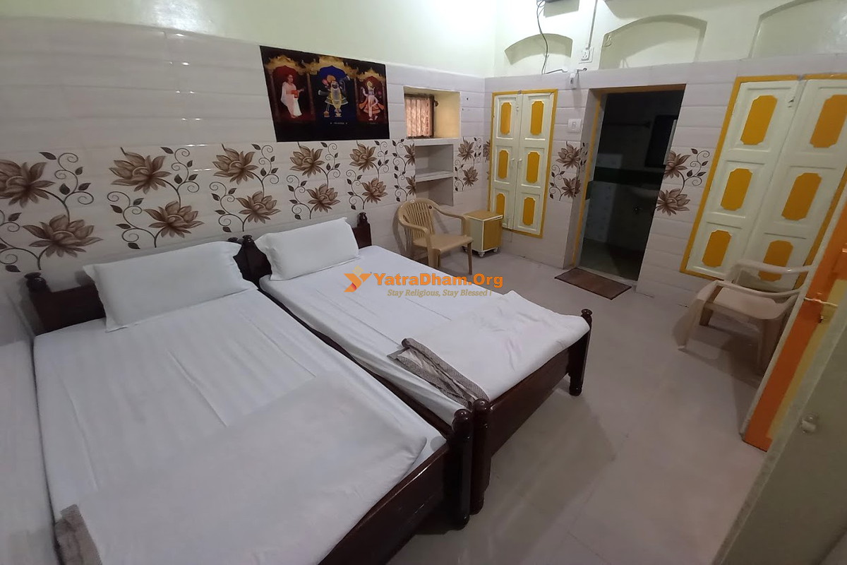 Mathura Narain Nivas 2 Bed Room View