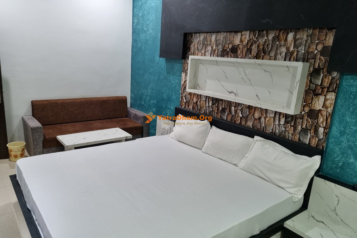 Hotel Gokul Malpura 2 Bed Room View