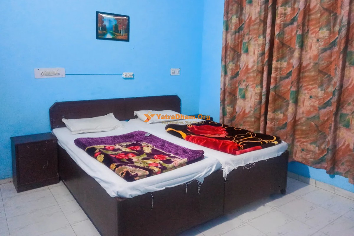 Hotel Prayag Raj Karnaprayag 2 Bed Room View