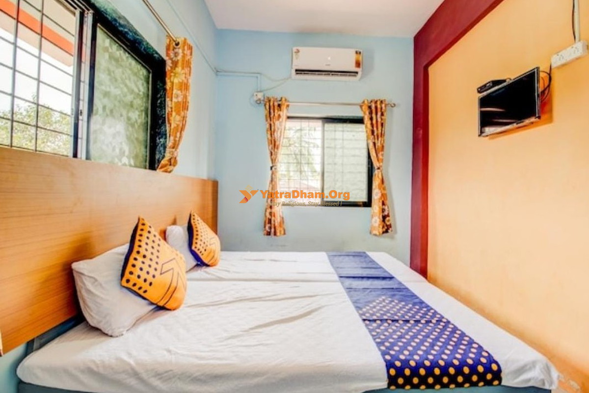 Hotel Shri Krupa Mahad 2 Bed Room