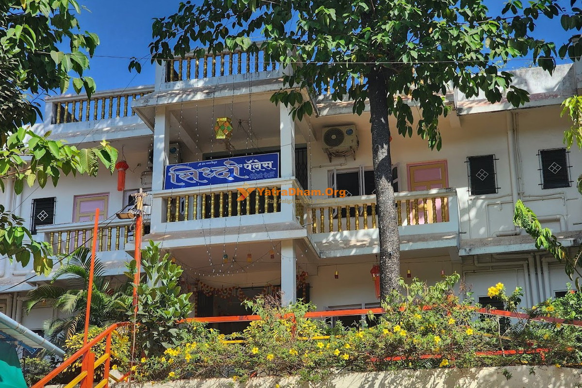 Siddhi Palace Ganpatipule Building