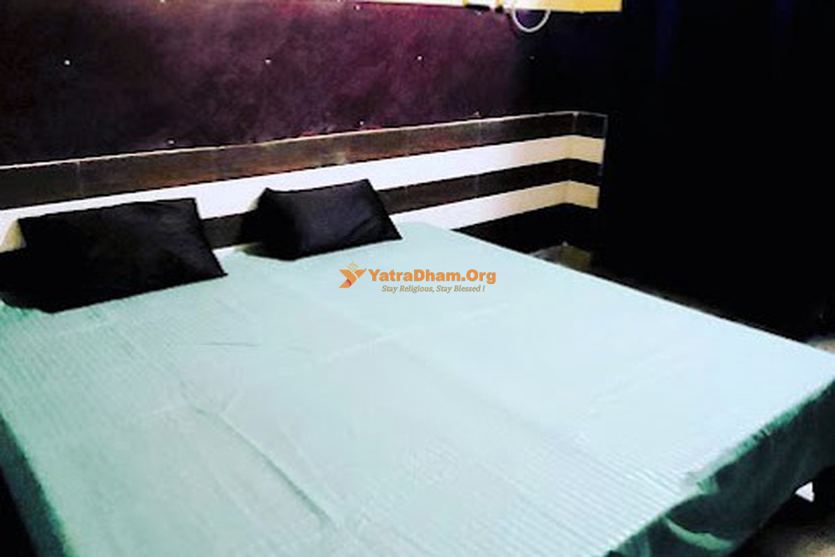 Vyas Ji Atithi Bhavan Barsana 2 Bed Room