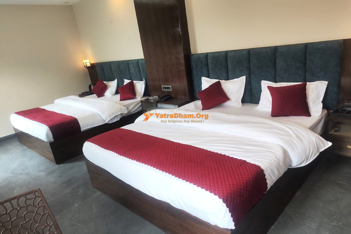 Kanhaiya Tourist Lodge Trijuginarayan 4 Bed Room