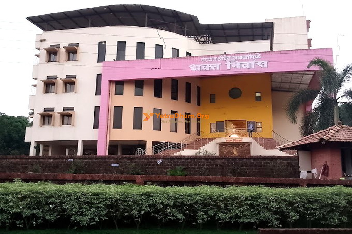 Ganpatipule Sansthan Shreedev Ganpatipule (Bhakta Niwas) Building