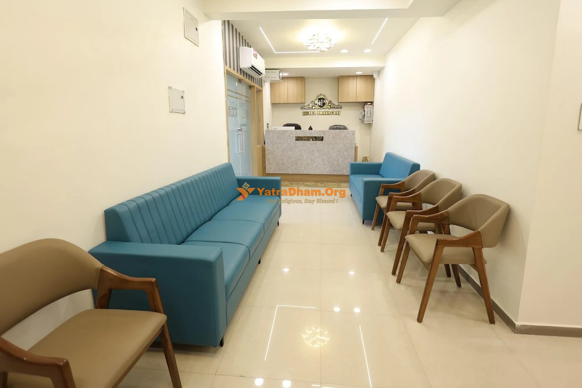 Hotel Prayagraj Junagadh Reception