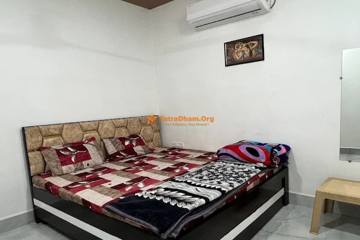 Shri Jee Krishna Seva Sadan Jatipura 2 Bed AC Room