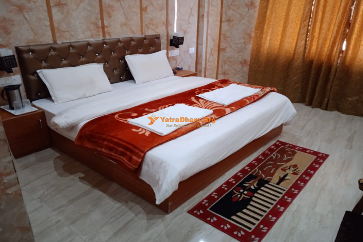 Hotel Sai Dham Joshimath 2 Bed Room View