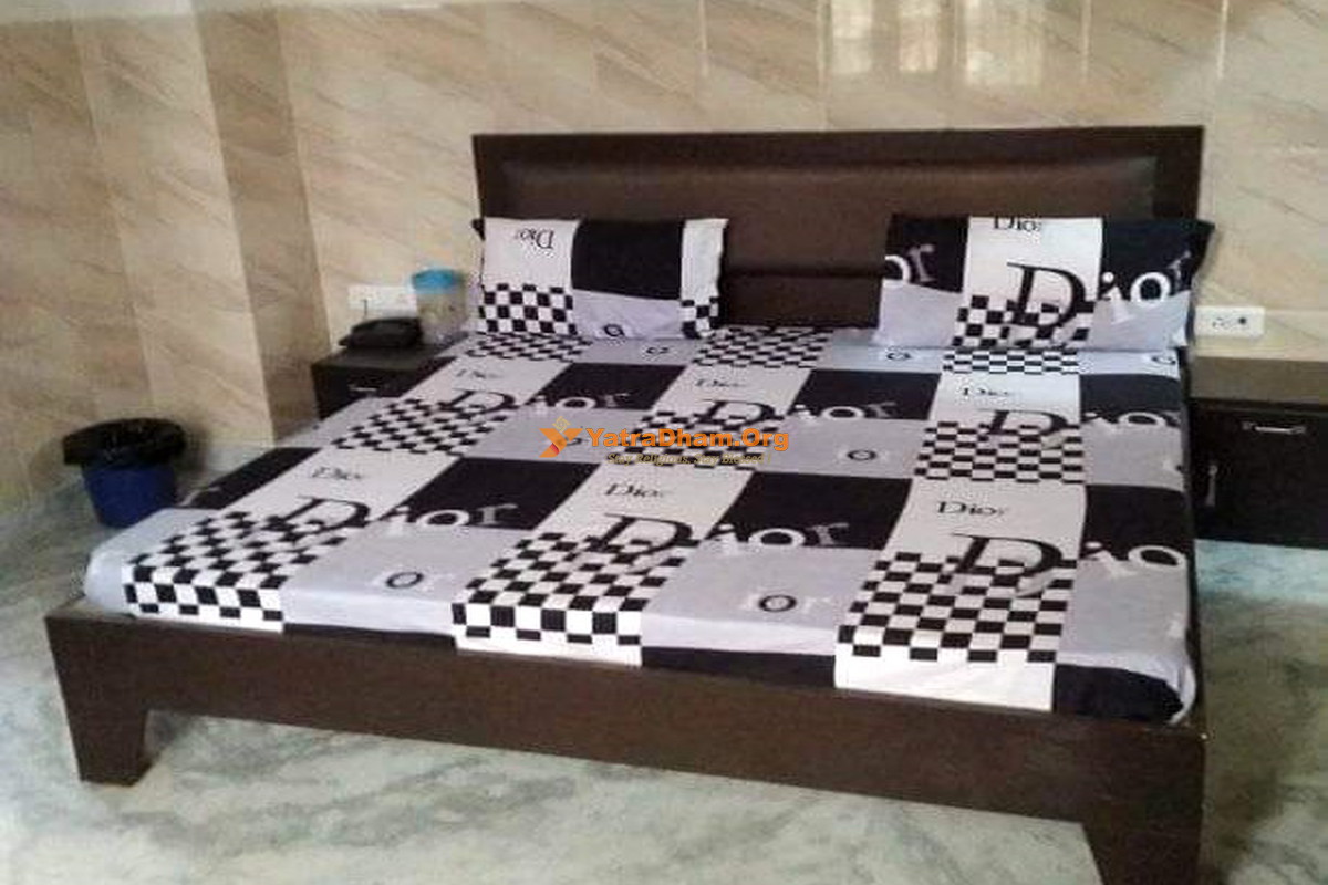 Shree Shyam Lagan Ashray Khatu Room View