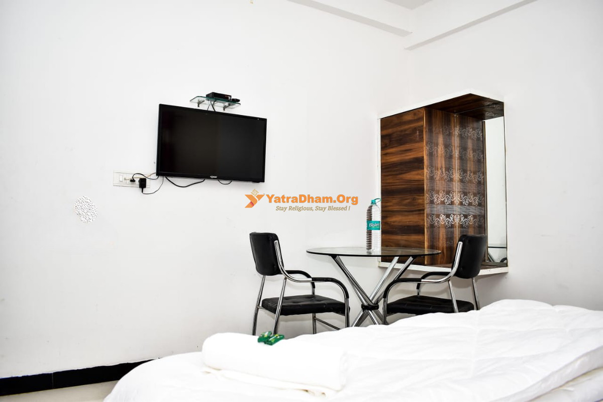 Hotel Mamta and Lodging Shingnapur 2 Bed Room