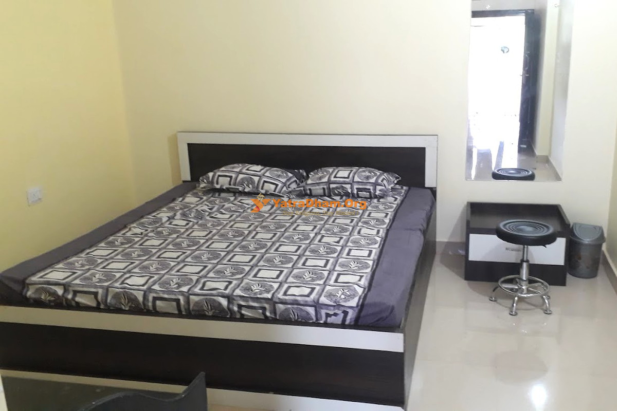 Balaji Vatika and Guest House Chunar 2 Bed Room