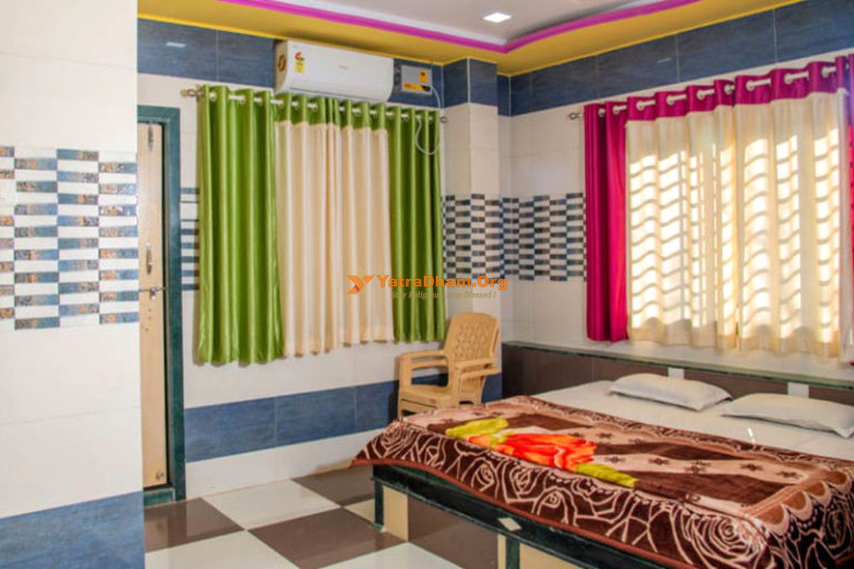 Gokul Paryatak Nivas Harihareshwar 2 Bed Room