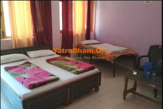 Hotel Sriman Palace Joshimath Room