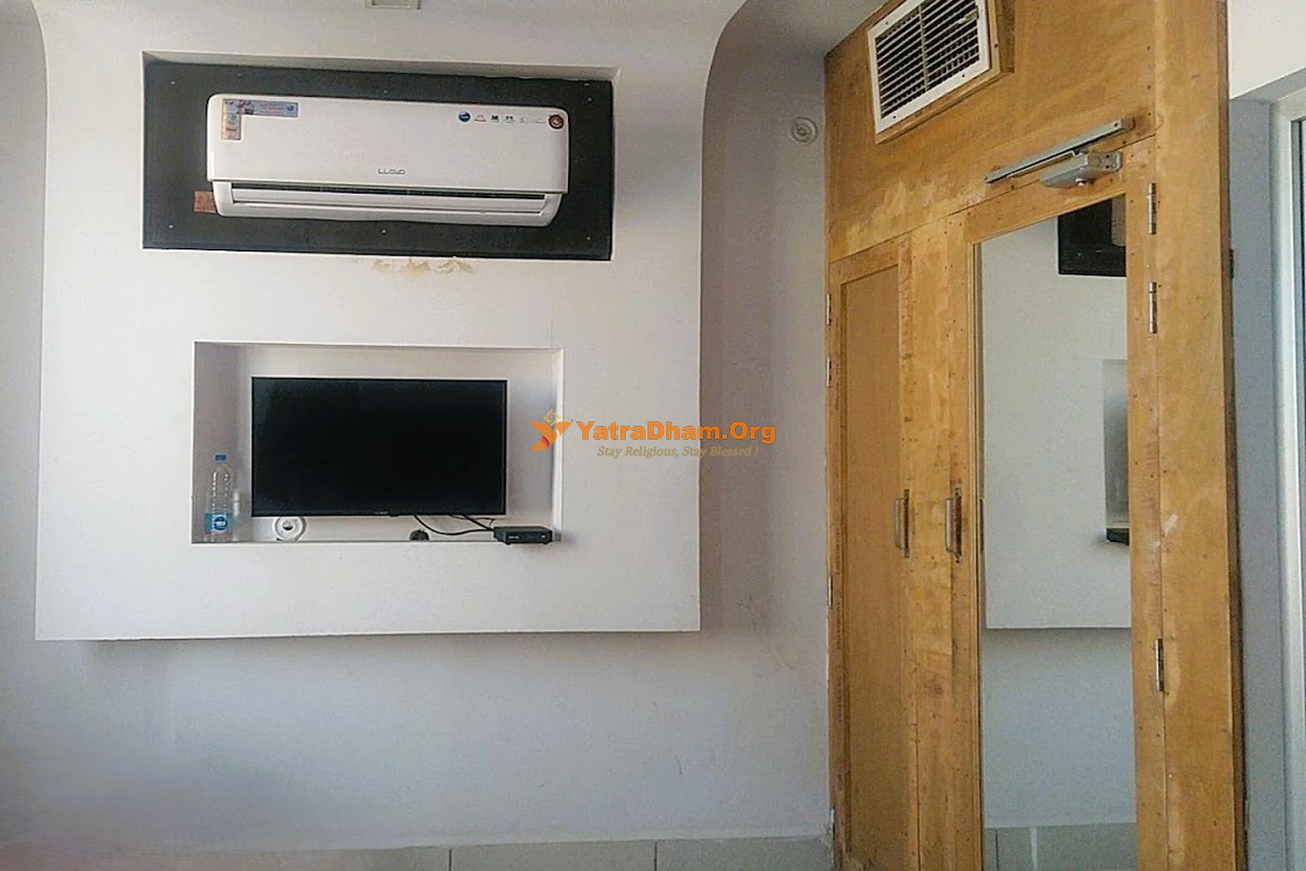 Hotel Gill Tower Hanumangarh Room