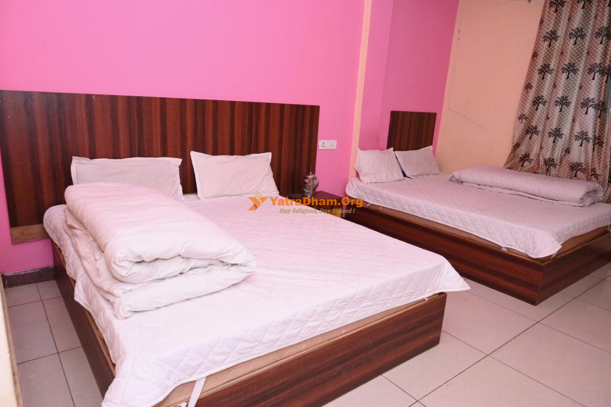 Ukhimath R.K. Residency Hotel 4 Bed Room View