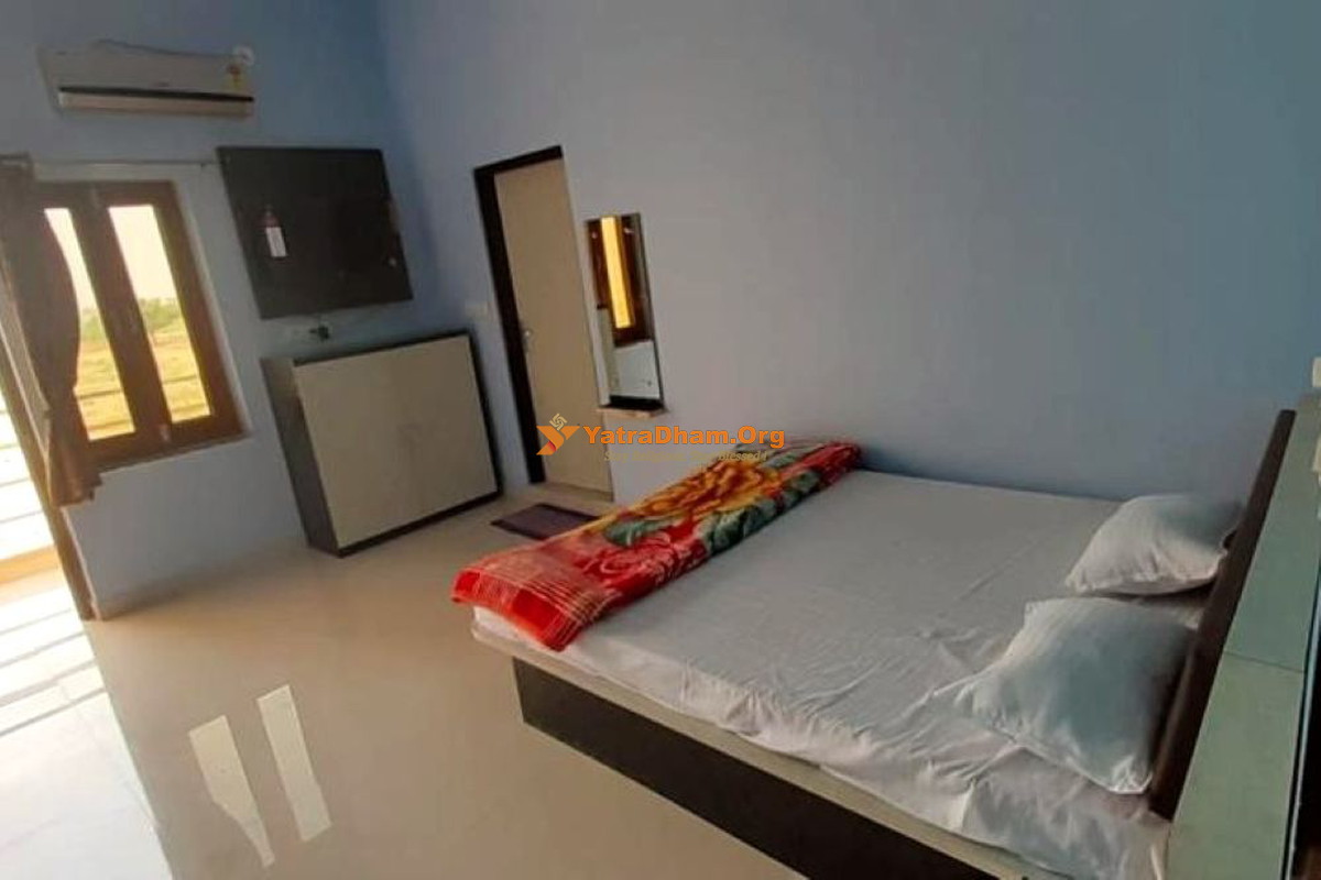 Royal Orchid Resort Malpura 2 Bed Room View