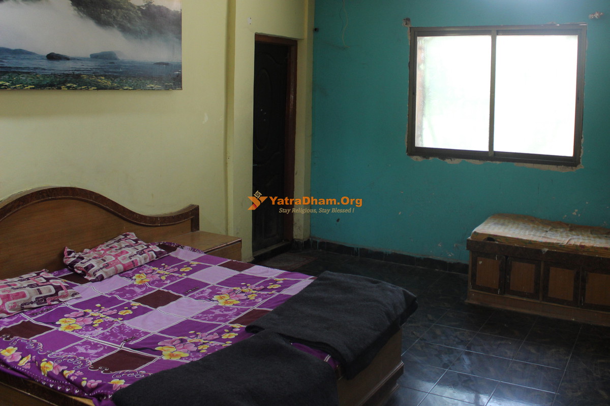 Yajman Nivas Bhakta Nivas Aundha Nagnath 2 Bed Room