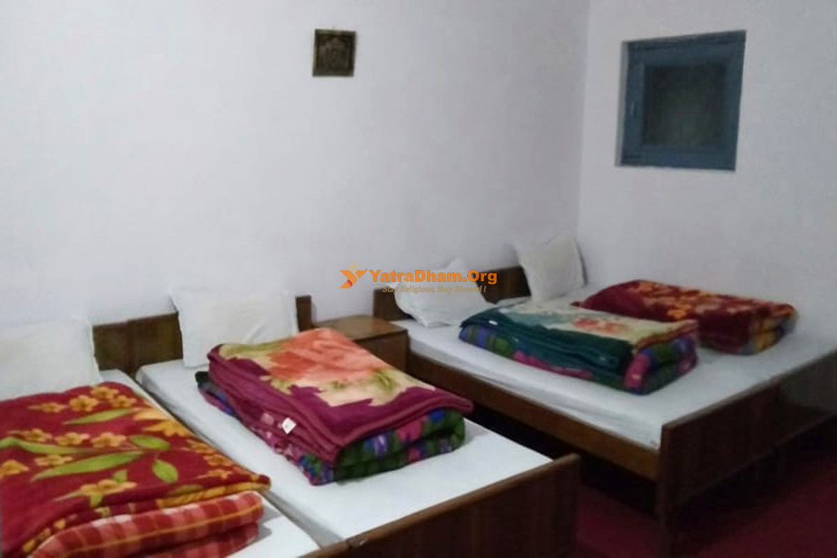 Dalmiya Yatri Niwas Badrinath 4 Bed Room View