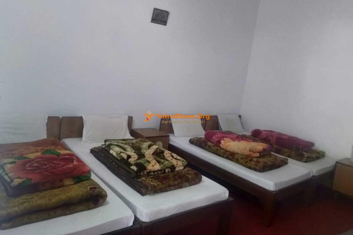 Dalmiya Yatri Niwas Badrinath 4 Bed Room View