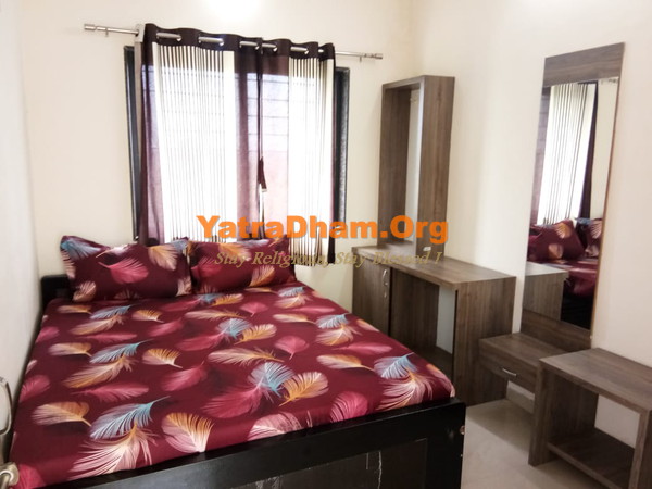 Hotel Buldana Urban Bhakta Nivas Shirdi Room