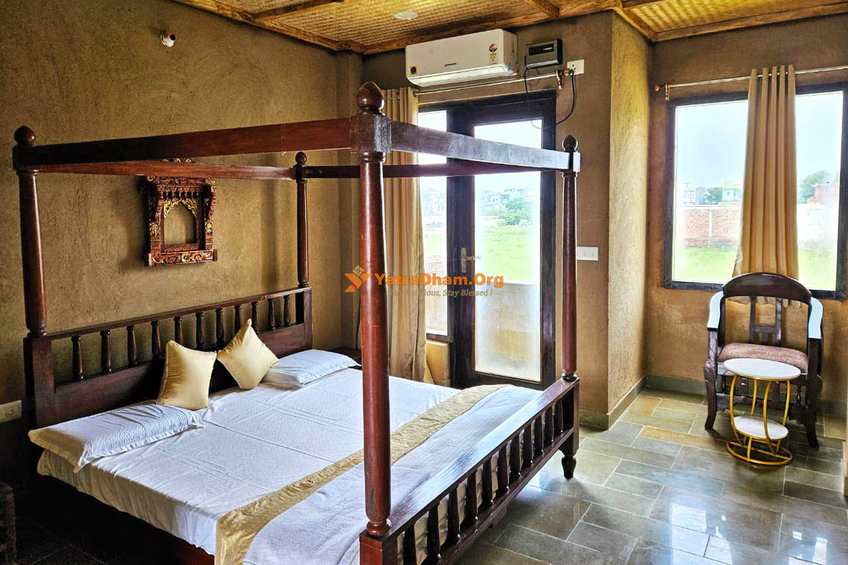 Kunj Kuti Radhakund Room View