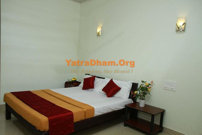 Alappuzha Hotel Chaandhni Lake Room View 2