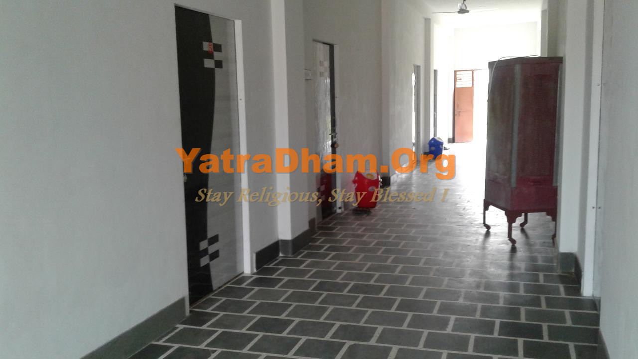 Garhbor Pujari Guest House & Dharmshala