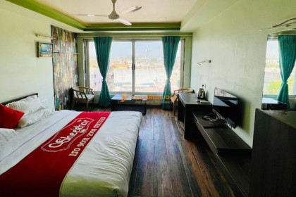 Hotel Raj Shikhar - Ujjain