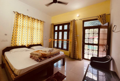 Himalayan Heights Hotel and Restaurant - Ukhimath