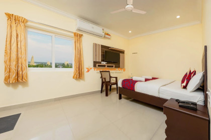 Hotel Strawberry Grand - Rameshwaram