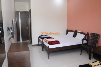 Kutch Bhuj - Nilkanth Bhuvan Swaminarayan Mandir Trust (Nar Narayan Sanstha)