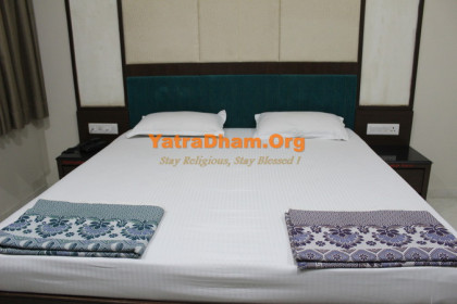 Kutch Bhuj - Jain Samaj Vadi (Jain Vando)