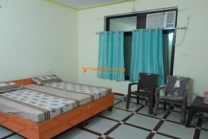 Shree Ram Sakha Ashram - Haridwar