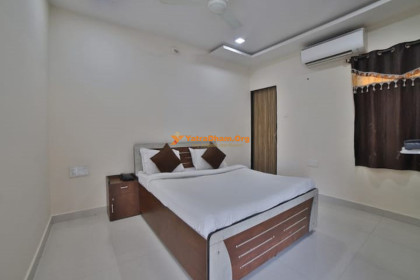 Hotel Radhe Krishna - Dwarka