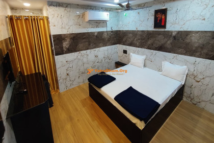 Guru Paduka Grand (GPG) Residency - Mantralayam