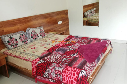 Sai Lodging and Boarding - Alandi